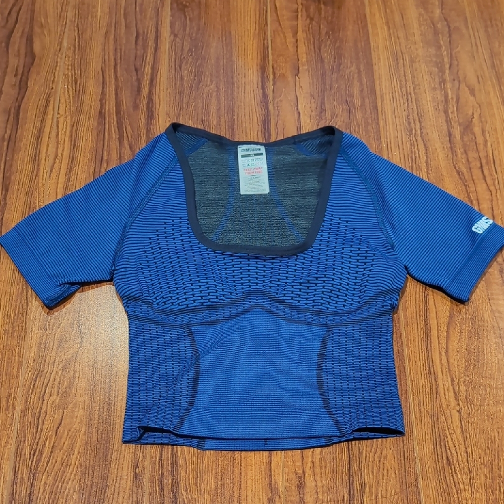 Gymshark Fitted Blue Crop Top with Square Neckline